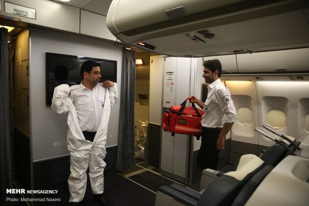 تصاویر بازگشت دانشجویان ایرانی مقیم چین