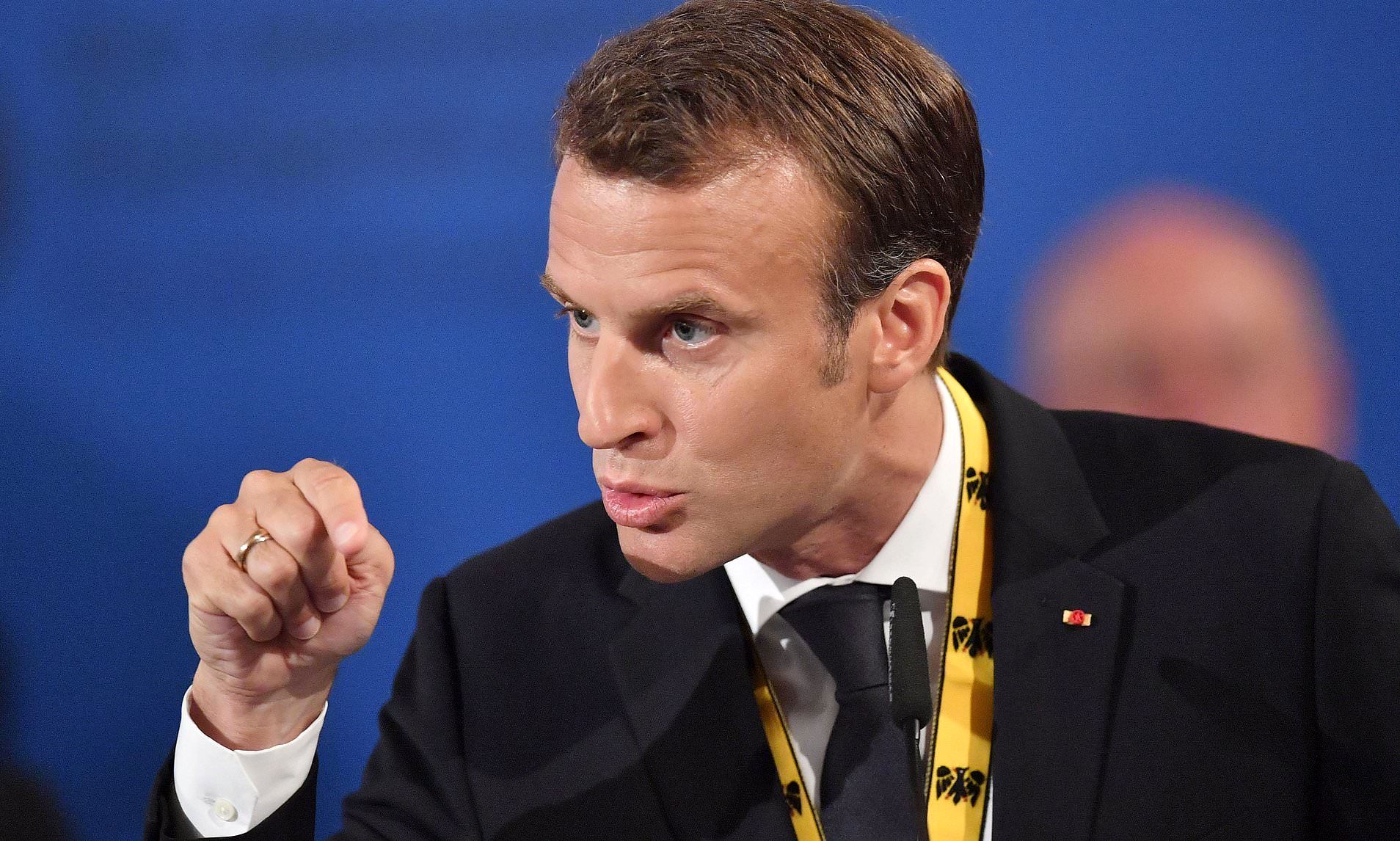 شرط رییس جمهور فرانسه برای حضور در جام جهانی روسیه !