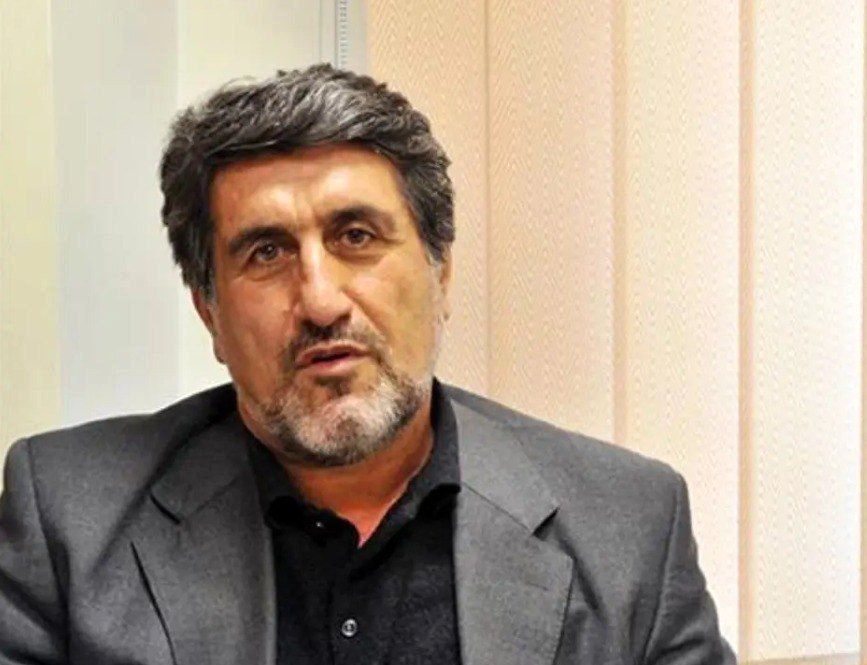 یک اقتصاددان: سر حقوق بگیران در برابر رشد تورم، کلاه رفته / مردم می خواهند قدرت خریدشان بالاتر برود نه عدد دستمزدشان