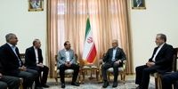 نخستین عکس از دیدار فرمانده ارتش پاکستان با پزشکیان