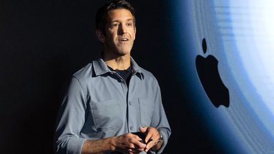 رونمایی از رهبر جدید «اپل» | پایان 15 سال مدیریت تیم کوک | مهمترین چالش سومین مدیرعامل چیست؟ 