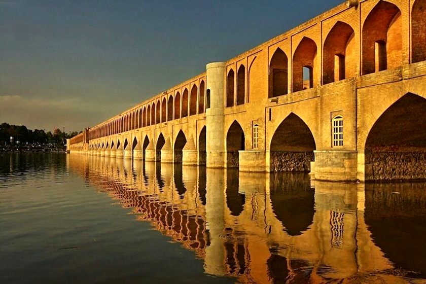 خروجی آب زاینده رود افزایش یافت