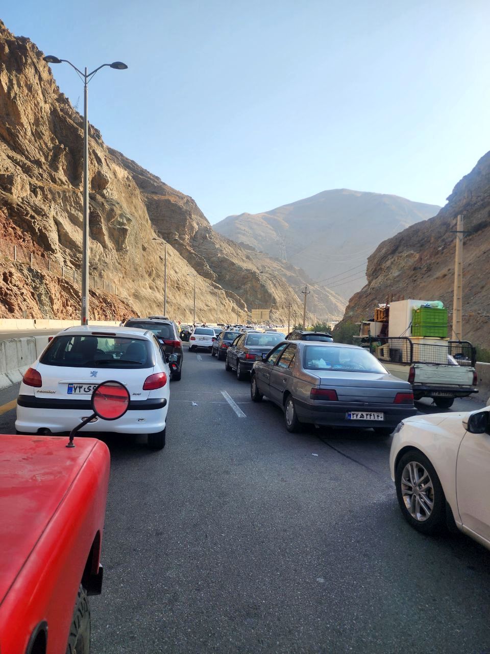 هشدار به مسافران؛ جاده چالوس یکطرفه می شود/ اعلام محدودیت های ترافیکی در جاده‌های کشور