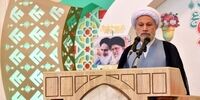 درخواست امام جمعه شیراز از مردم برای عبور از فتنه‌های گمراه‌کننده دشمن
