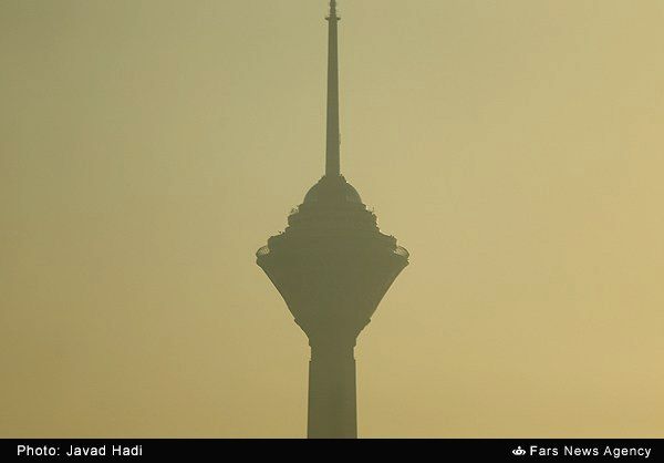 برج میلاد دیشب پیدا شد! + عکس