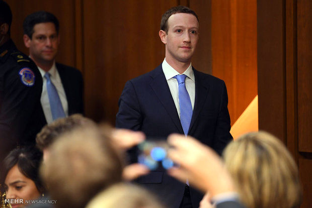 احضار مدیر جنجالی فیس بوک به پارلمان اروپا