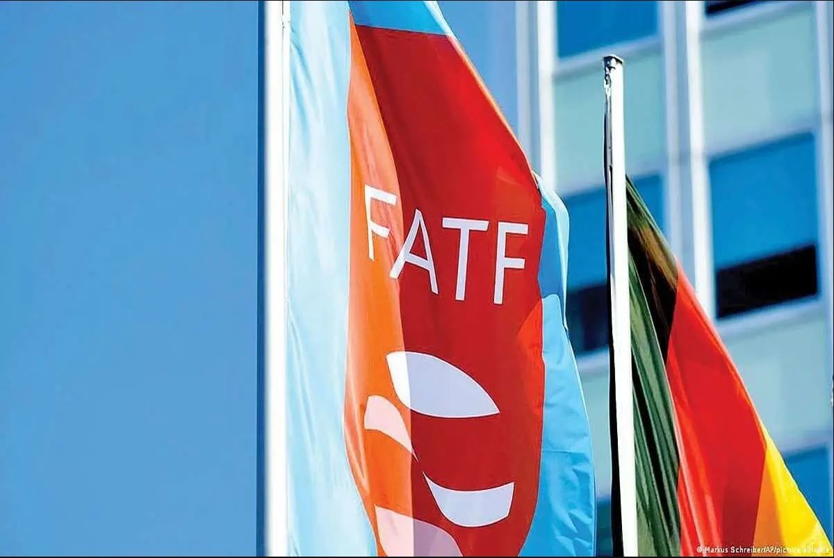 هزینه سنگین عدم خروج ایران از لیست سیاه FATF | باید جلوی سود کلان کاسبان تحریم را بگیریم