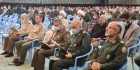عکسی متفاوت از سردار سلامی و سرلشکر موسوی در کنار هم