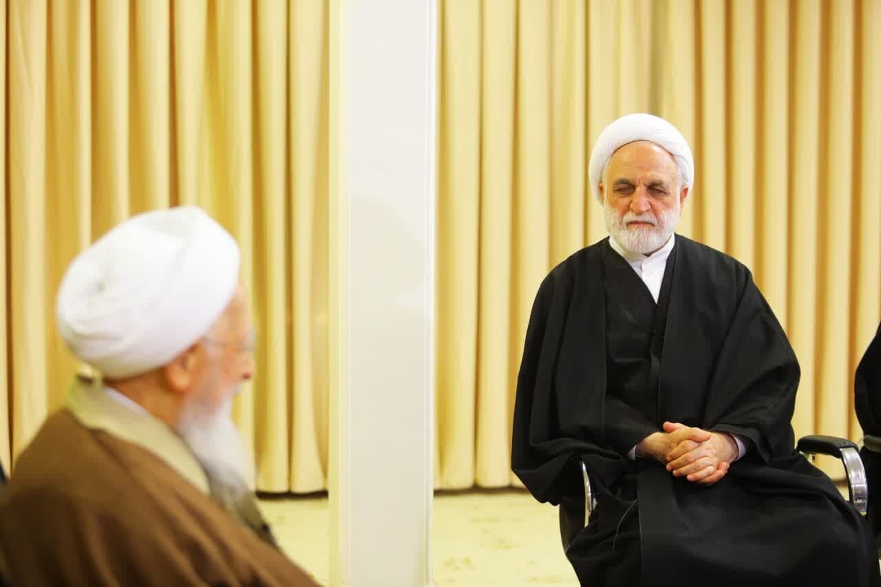 رییس قوه قضاییه با آیت الله جوادی آملی دیدار کرد