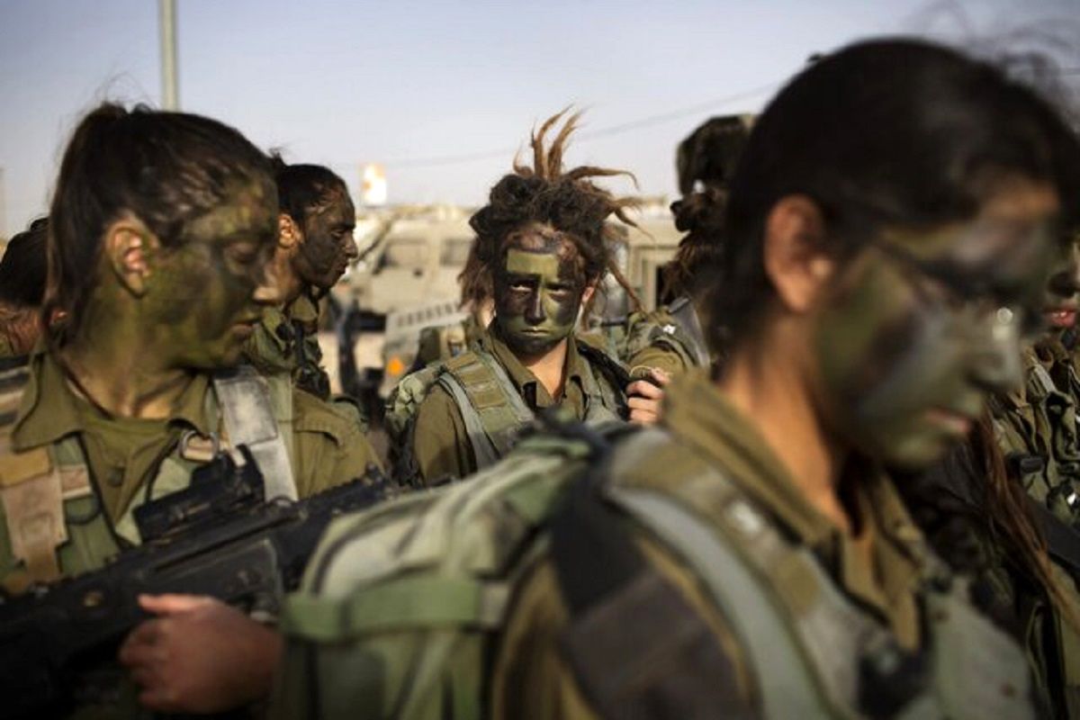 سربازان زن اسرائیل طعمه شدند