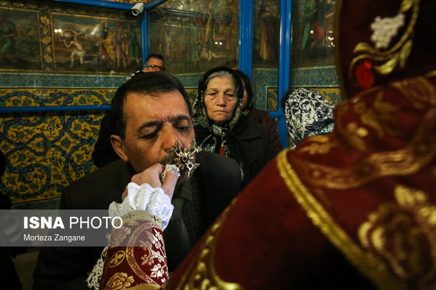 آیین عشای ربانی سال نو میلادی در کلیسا وانک اصفهان
