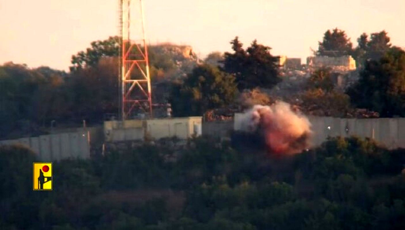  حمله موشکی حزب الله به پایگاه نظامی اسرائیل 
  