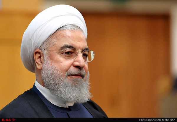 روحانی: من به شوخی یا برای انتخابات نمی‌گویم که دنبال دیوار کشیدن بین زن و مرد بودند