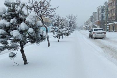 رودخانه سقز طغیان کرد / بارش شدید و ادامه‌دار باران و برف در کردستان 2
