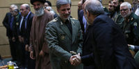 تصویری از همنشینی وزرای دفاع روحانی و احمدی‌نژاد در یک مراسم