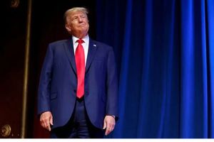 اختلاف در پایگاه هواداران ترامپ بر سر «پرونده ایران» | مردم آمریکا نگران معیشت‌ هستند نه جنگ اوکراین