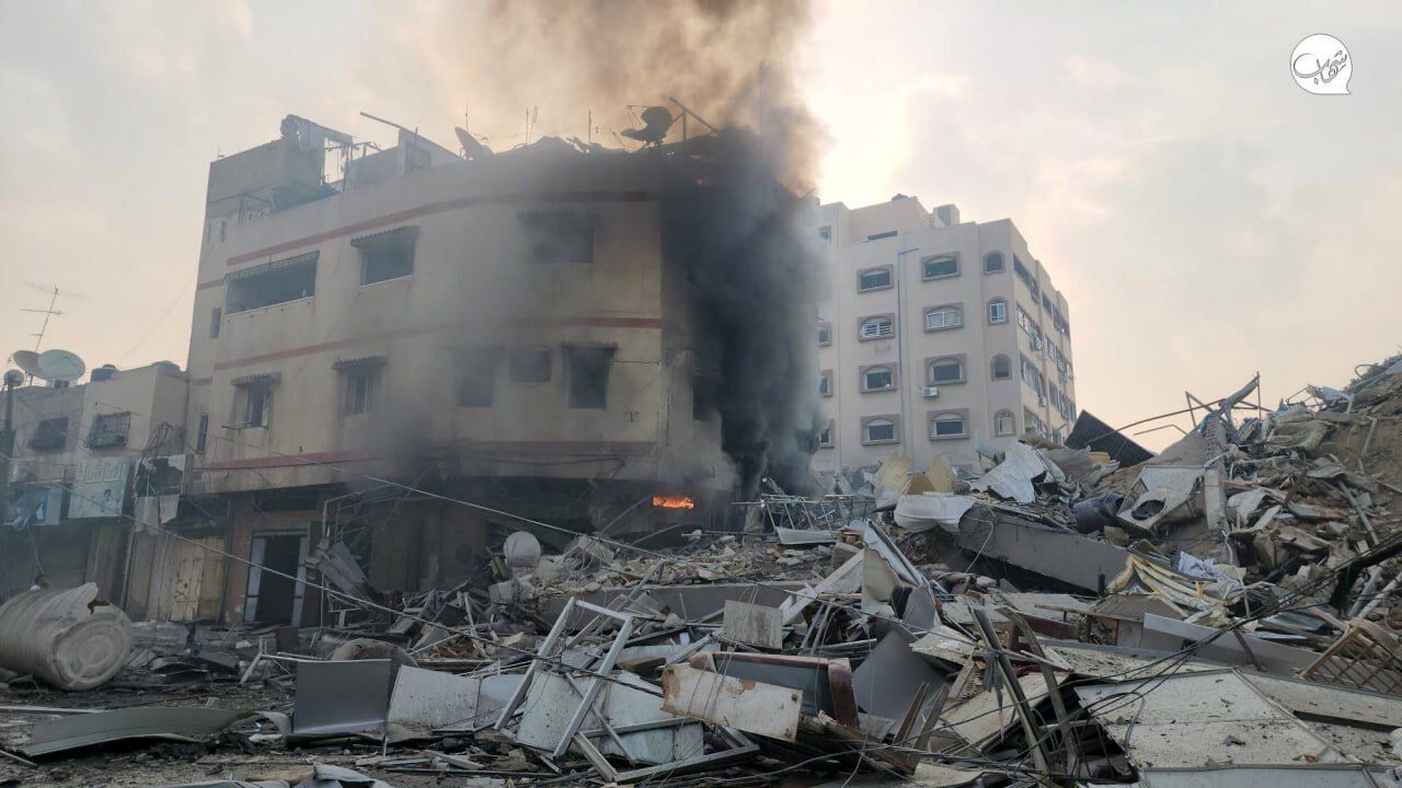 تخریب گسترده تاسیسات آنروا در غزه / آوارگان مکان امنی ندارند