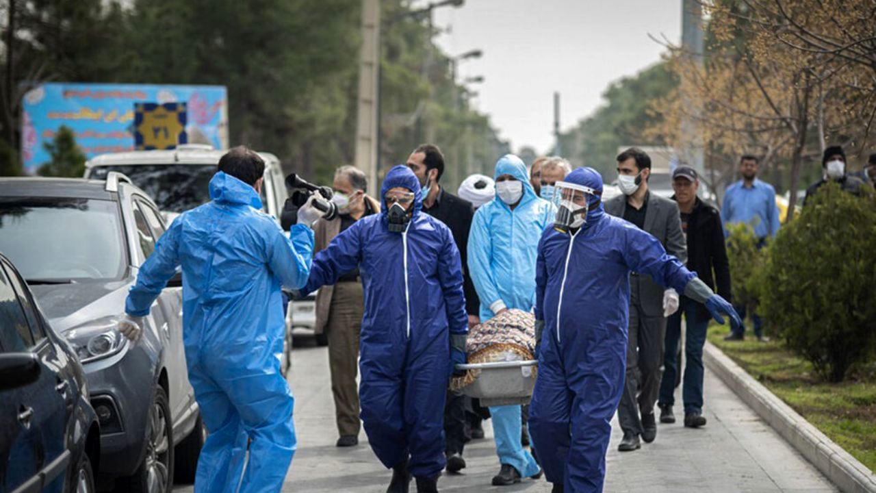 آخرین آمار رسمی کرونا در ایران؛ شناسایی ۲۲۴۷ بیمار جدید / فوت ۱۶۵ نفر در شبانه روز گذشته
