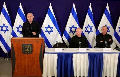 صهیونیست‌ها به جان هم افتادند / انتقاد شدید نتانیاهو از گانتس