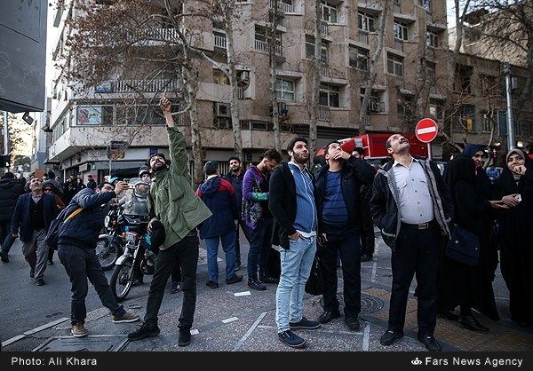 واکنش مردم به شلیک پدافند هوایی در تهران