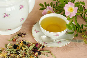 چای نوشیدن چه مزیت هایی برای بدن دارد؟ + خواص انواع چای