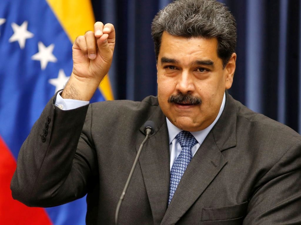 مادورو: دیپلمات‌ های واشنگتن باید دستور خروج را اجرا کنند