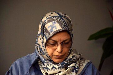 واکنش آذر منصوری به تایید حکم حبس یک روزنامه نگار / در اصفهان چه می گذرد؟