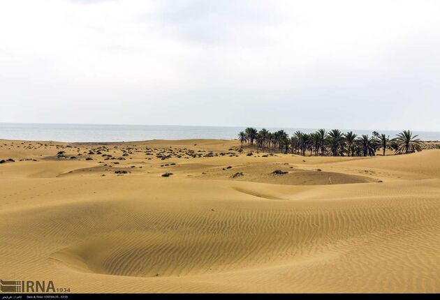 ساحل و روستای شگفت انگیز « دَرَک » زرآباد