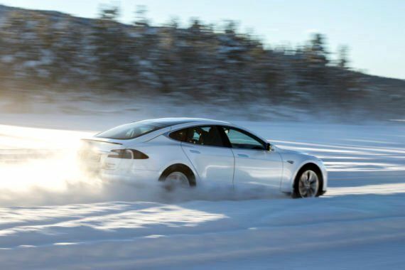 صاحبان خودروهای برقی در زمستان با مشکل مواجه می شوند؟