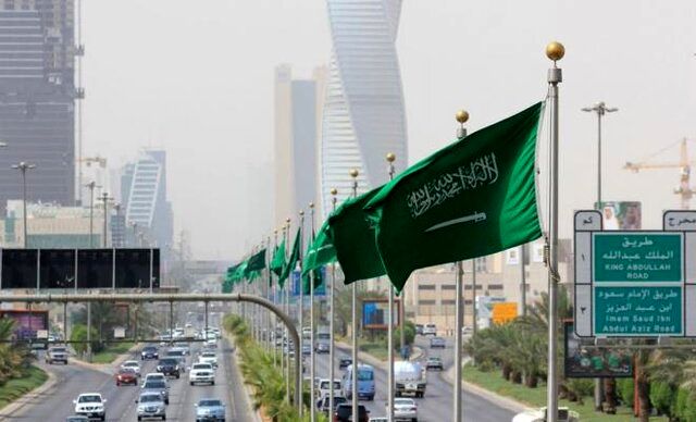 افتتاح آکادمی سعودی غول های فناوری اپل و مایکروسافت