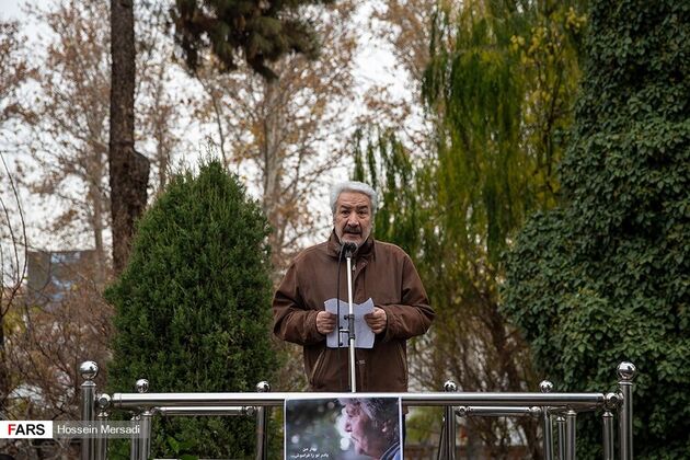 تصاویر هنرمندان در مراسم تشییع «تورج شعبانخانی»