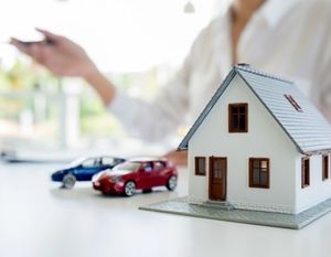 سرنوشت مسکن در انتظار بازار خودرو | مسیح فرزانه: اصلاً واردات خودرو توجیه اقتصادی دارد؟ | خودروسازان «رؤیافروشی» نکنند