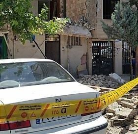 ویدئوی پربازدید از فروریختن یک ساختمان در دماوند تهران/ خانه با خاک یکسان شد+فیلم 