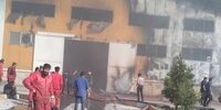 آتش سوزی یک کارخانه در شهرک صنعتی + تصویر
