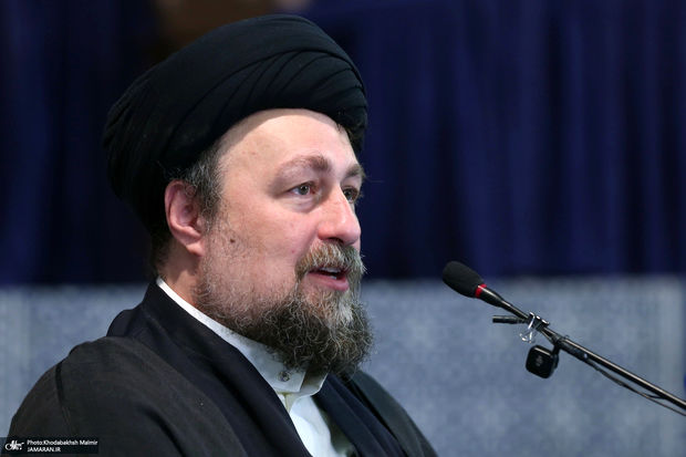 سید حسن خمینی: امام یک عدالتخواه مردمگرا است / عدالتخواهی و مردمگرایی نباید با جمهوریت در تعارض باشد / تفرقها شکننده انقلاب ما است؛ مراقب باشیم شقاق نیندازیم