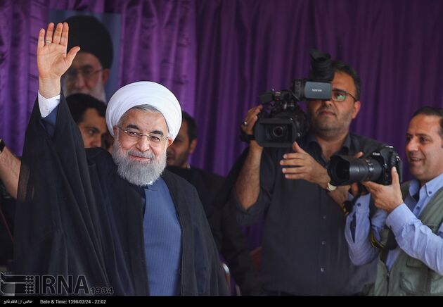 تصاویر سخنرانی حسن روحانی در میدان نقش جهان اصفهان