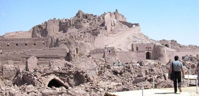 گور دسته‌جمعی کشته‌شدگان زلزله بم + عکس
