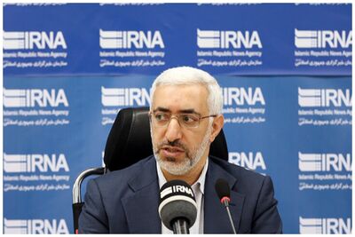 سرمایه‌گذاران غافلگیر شدند/ انتقاد عشقی از افزایش سود بانکی