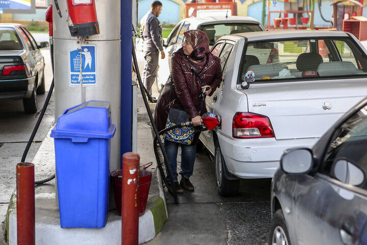 دو سناریوی دولت برای تغییر پرداخت یارانه بنزین

