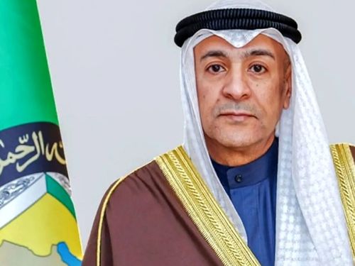 اظهارات مهم دبیرکل شورای همکاری خلیج فارس درباره ایران / نمی‌خواهیم ایران سقوط کند / دنبال شکوفایی ایران هستیم