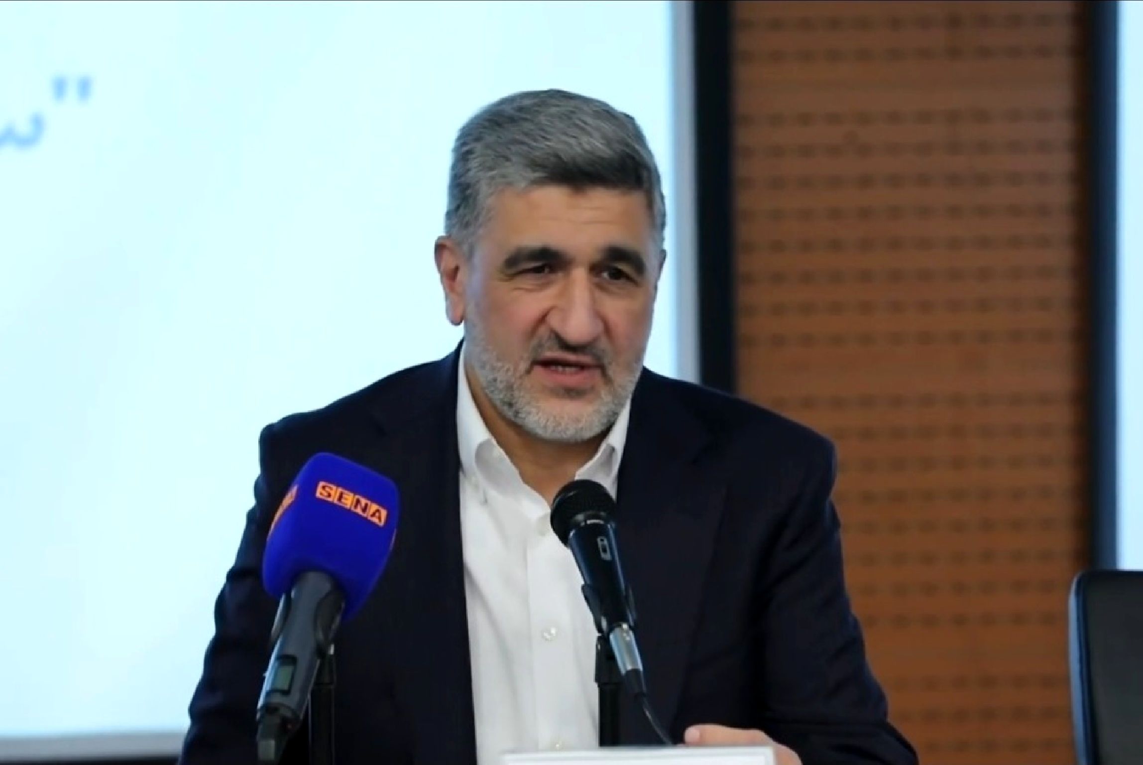 رئیس سازمان بورس: ارز باید تکنرخی باشد + فیلم