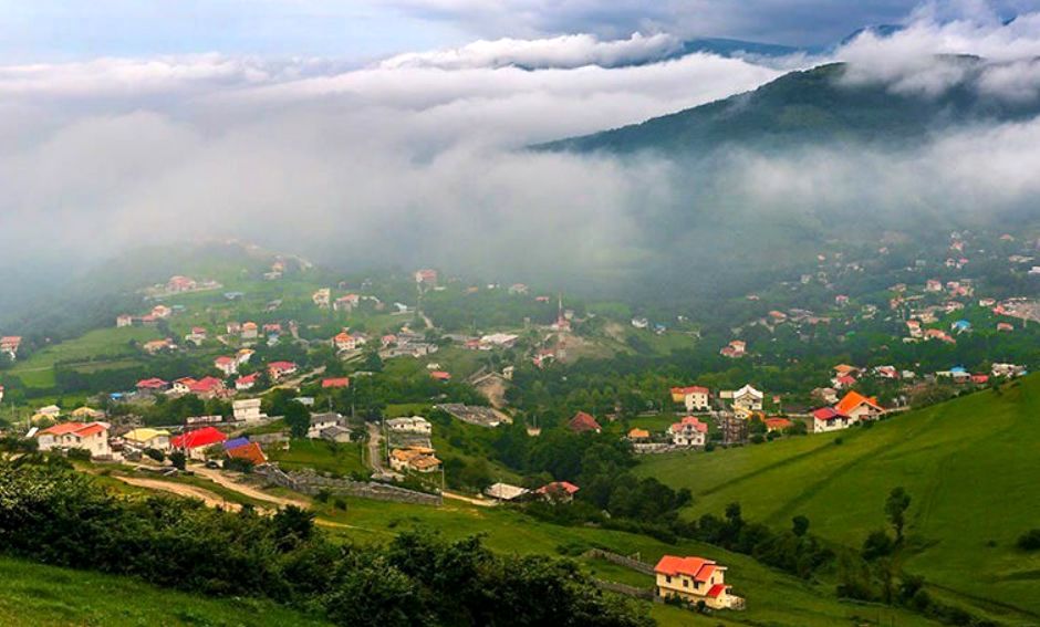 خیابان خوابی مسافران در مازندران + فیلم