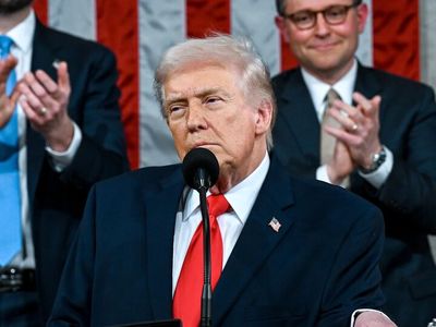 اولین واکنش ترامپ به نجات دومین خلبان آمریکایی | او دچار جراحات شده است، اما حالش خوب خواهد بود | این جنگجوی شجاع در کوه‌های ایران بود 