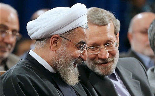 انتشار نامه تشکر رئیس جمهور به از رئیس مجلس دهم؛  روحانی چه هدیه‌ای به لاریجانی داد؟