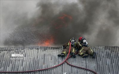 آتش سوزی در یک پروژه مسکونی در کیش  + عکس