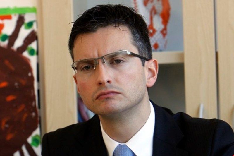 بازیگر سابق، نخست وزیر اسلوونی شد