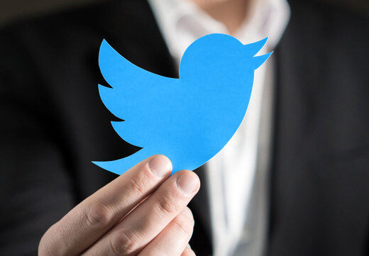 اگر رئیسی توئیتر ندارد، چه کسی به جای او توئیت می زد؟