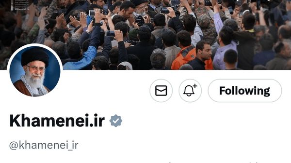 این توییت انگلیسی صفحه رهبر انقلاب ۶ میلیون بار دیده شد +عکس