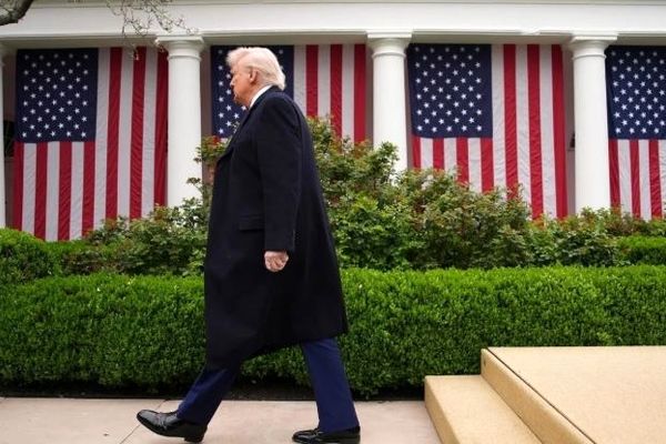 شکست اطلاعاتی آمریکا در جنگ ایران یا لجبازی سیاسی ترامپ؟ | پیامدهای اقتصادی و منطقه‌ای جنگ پیش‌بینی شده بود اما...