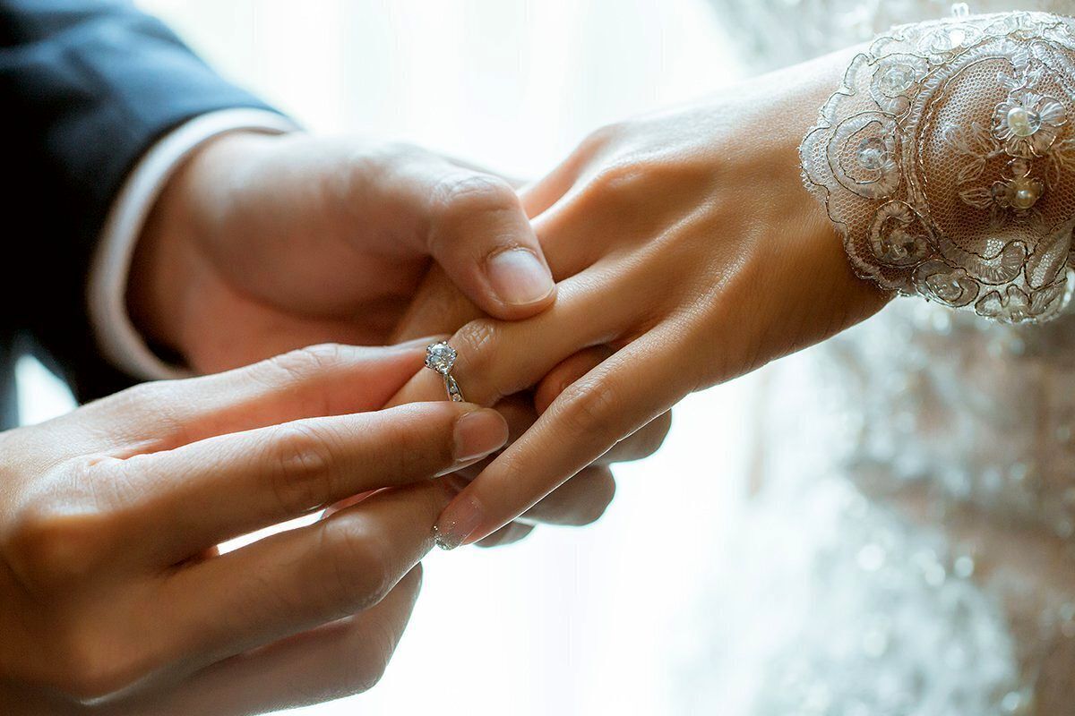 اقدام جدید دولت برای ازدواج/ آئین نامه اجرایی مشاوره نوهمسران تدوین شد